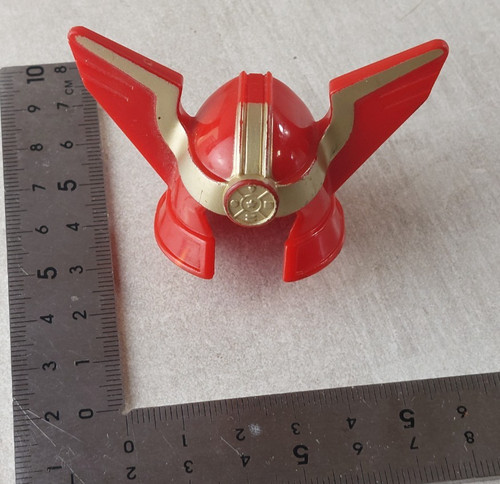 Ancien casque pour - , figurine