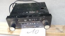 10/ Ancien petit auto-radio