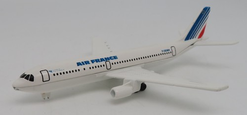 Majorette made 1992 avion - majorette,