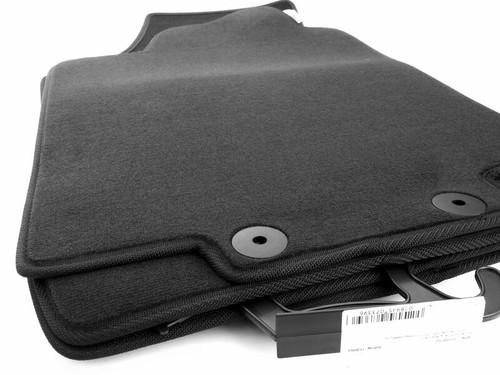 Tapis sol neufs adaptés - de,