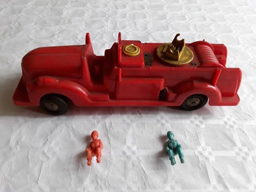 Ancienne voiture pompiers - voiture,