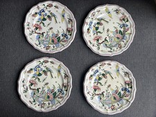 Lot 4 Assiettes Gien, Modèle