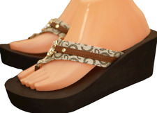NEW WOMEN'S GUESS FLIP FLOPS WEDGE BROWN TAN LOGO G RHINESTONES SOLSTA-C size 9