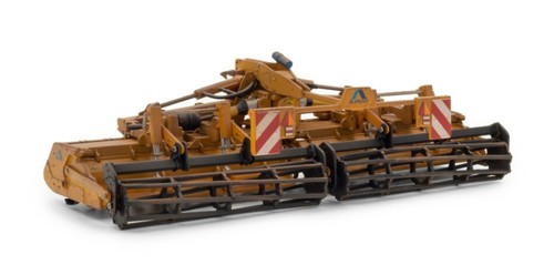 Miniature tracteur demi - miniature,