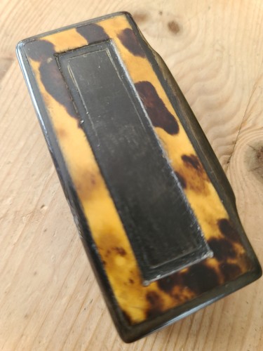 Tabatière ancienne en - 📍,