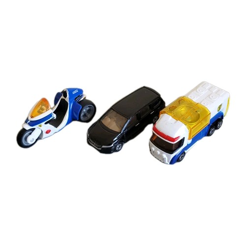 Tomica lot véhicules - tomica,