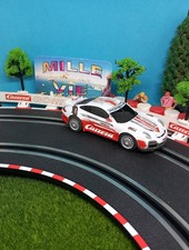 Voiture pour circuit Carrera