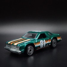 1981 81 FORD FAIRMONT VERT Modèle Réduit Collectible Diorama Diecast 1:64