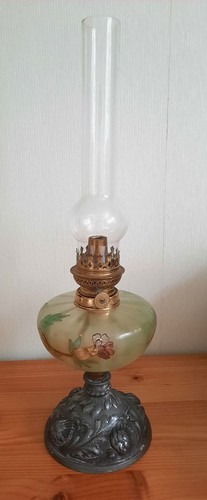 Lampe pétrole ancienne - à,