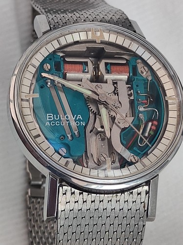 Bulova accutron spaceview - bulova,