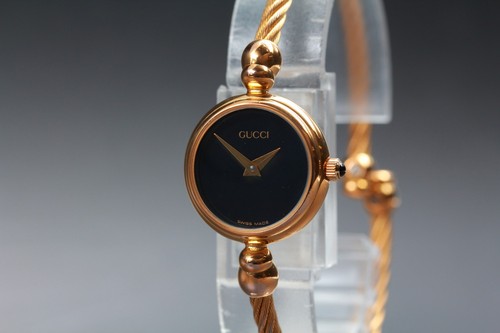 Presque comme neuve montre - neuve],