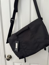 Timbuk2 Messenger Crossbody
