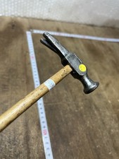 marteau Cordonnier, Tapissier