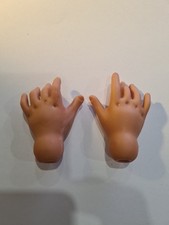 MAINS de Poupées  Anciennes