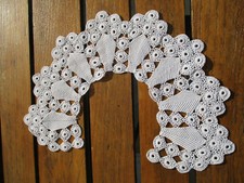 Small children's collar handmade crochet antique late 19th century