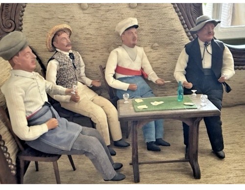 Santons habillés anciens de - santons,