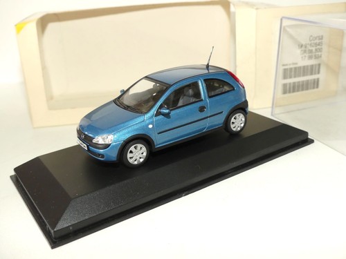 Opel corsa bleu minichamps - corsa, b