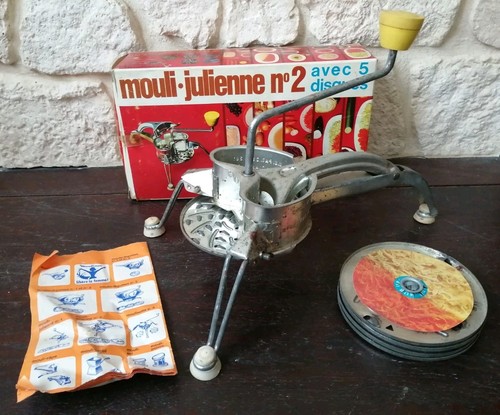 Ar2 ancien mouli julienne - ancien,