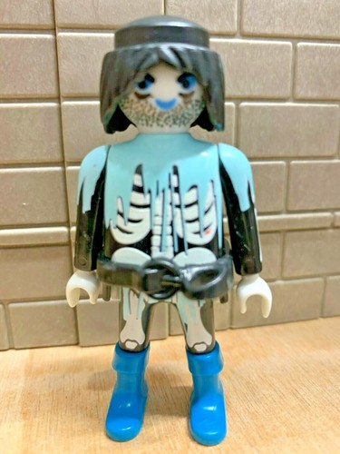 Playmobil personnage pirate - personnage,