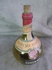 BEAUTIFUL ANTIQUE BOTTLE: EXTRA DRY ORANGE CUSENIER.