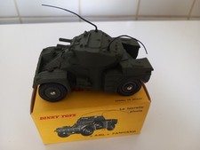 DINKY TOYS AUTO-MITRAILLEUSE