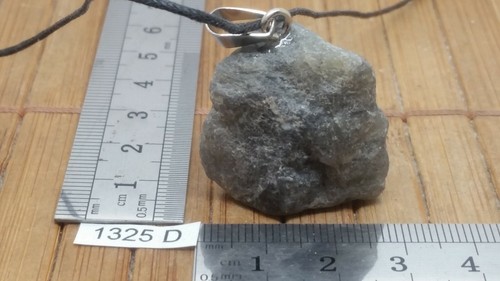 Labradorite raw pendant - labradorite, +