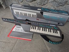 YAMAHA SHS - 10 KEYTAR SYNTH VINTAGE 80s