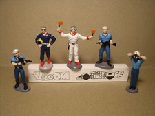 FIGURINES 1/43  SET 453  LES