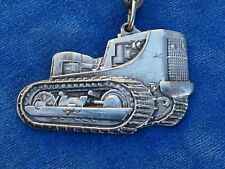 RARE TOP ! PORTE-CLES 3D Key ring - AC - TRACTEUR A CHENILLE Crawler tractor