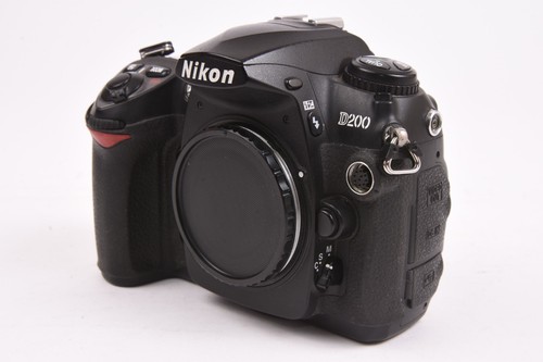 Nikon d200 2mp digital slr - nikon,