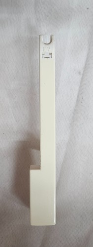 Roland keyboard white e7 - kr-75,