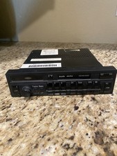 MC Autoradio Audi Delta CC A4 B5 A3 8L A6 C4 A8 4D2 4D0035192A + Radio Code