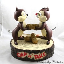 Grande figurine en résine Tic