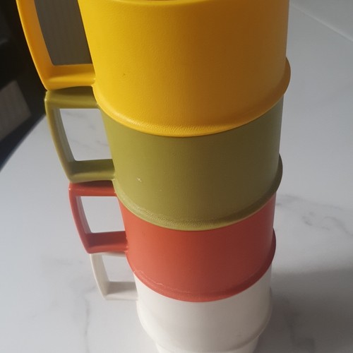 Tupperware lot mugs - tupperware,