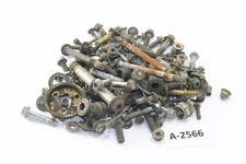 Suzuki XF 650 Freewind - Screws Remnants Small Parts A2561