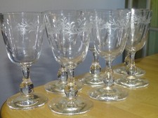 7 ANCIENS VERRES A VIN ROUGE