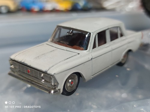 Vintage toy moskvich - vintage, 412