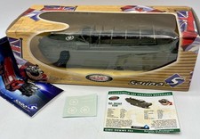 Blindé amphibie GMC DUKW 353