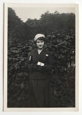 Young woman chic fashion blazer set - old photo snapshot