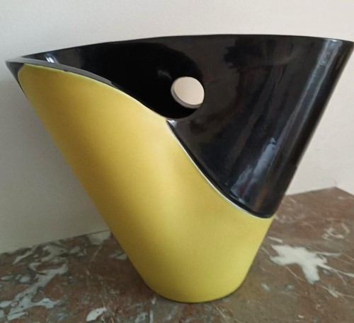 Vase céramique signé - en,