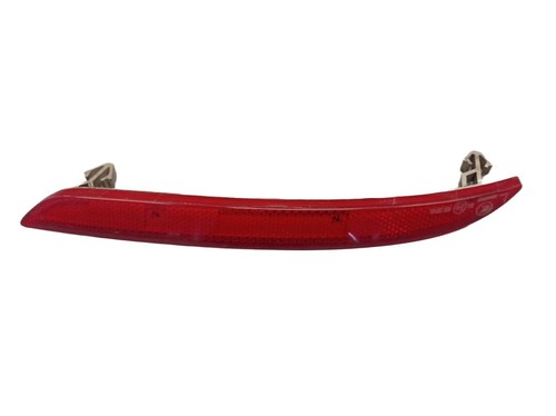 Bumper rear bumper reflector