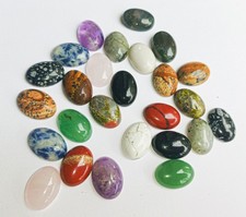 Lot de 26 pierres semi précieuses naturelles (cabochons)