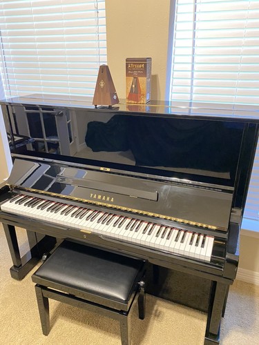 Yamaha upright piano - yamaha, 52"