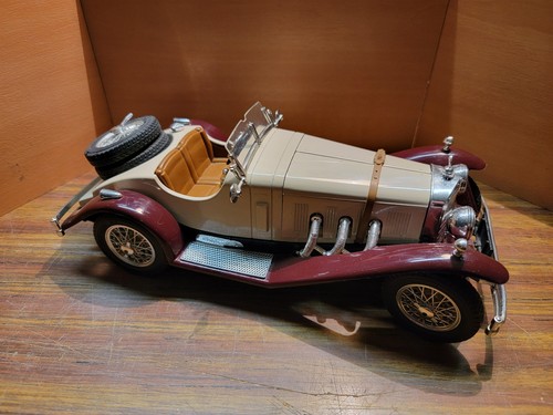 Burago mercedes benz ssk - 1/18,