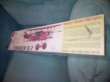 Avion biplan guerre 14-18