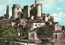 (47) BONAGUIL CHATEAU Auberge