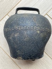Ancienne cloche de vache des
