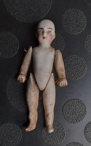 Ancienne poupée mignonnette - ancienne,