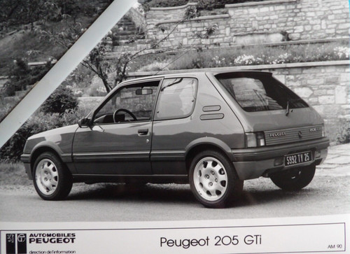Photo peugeot 205 gti modèle - 205,