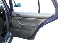 1x VW Golf 4 1J Porte Berline